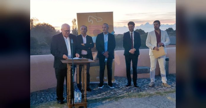 El consejero de Cultura destaca la capacidad del Museo Vostell Malpartida "para convertir la periferia en el centro de la vanguardia"