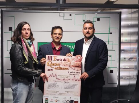 La Junta apoya la III Feria del Queso Artesano de Ribera del Fresno como ejemplo del vínculo entre cultura gastronómica y turismo rural