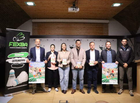 Extremadura acogerá por primera vez el Campeonato de España Senior de Badminton el próximo mes de mayo