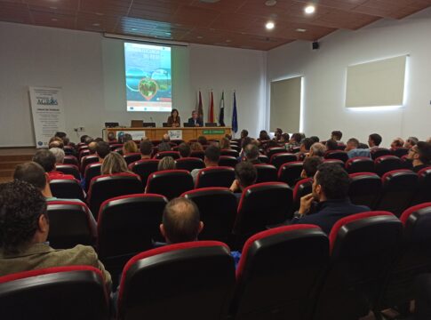 Investigadores de CICYTEX dan a conocer a cereceros del Valle del Jerte buenas prácticas para el uso eficiente del agua en zonas de montaña