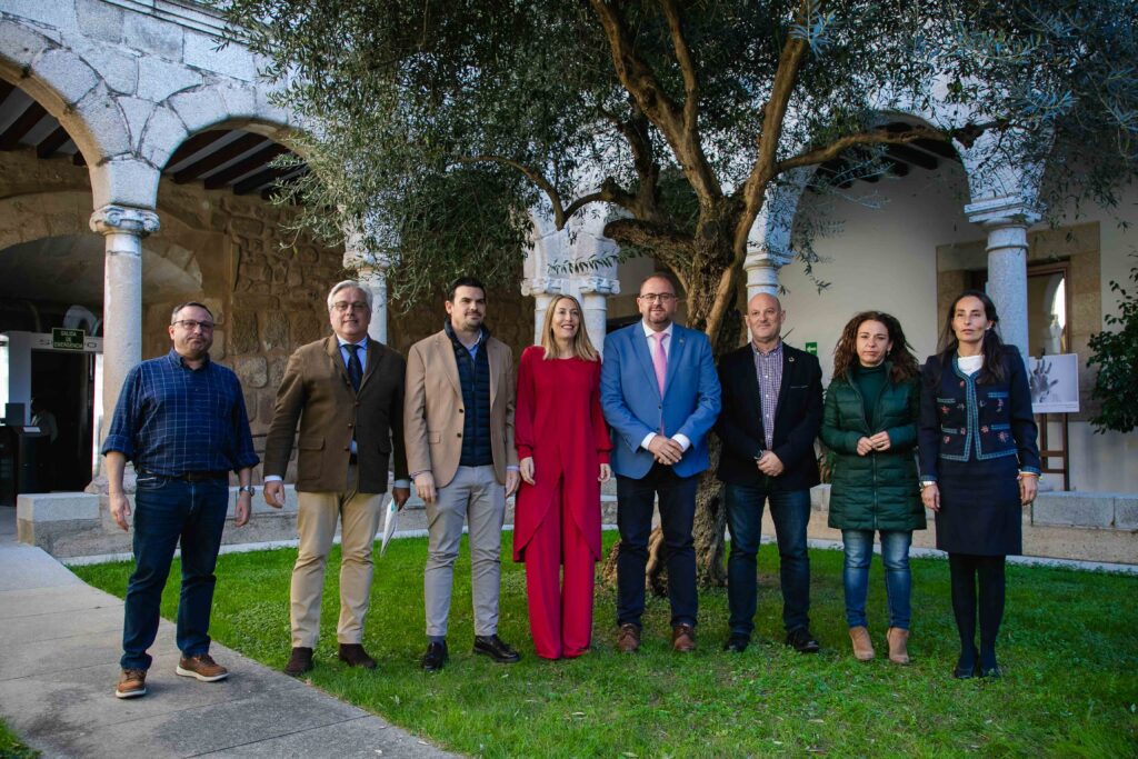 La Junta de Extremadura centra su aportación para la capitalidad en inversiones que mejorarán la vida de los emeritenses