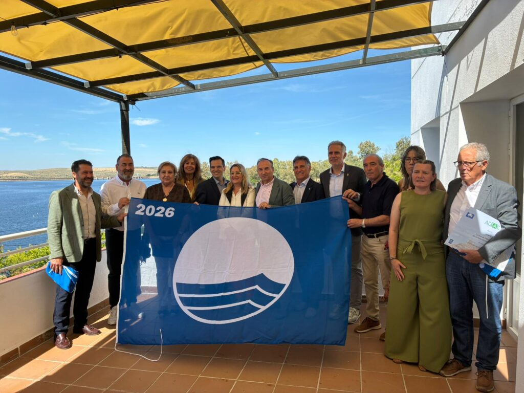 La Junta de Extremadura destina 2’7 millones de euros a mejorar la calidad de las zonas de baño con Bandera Azul