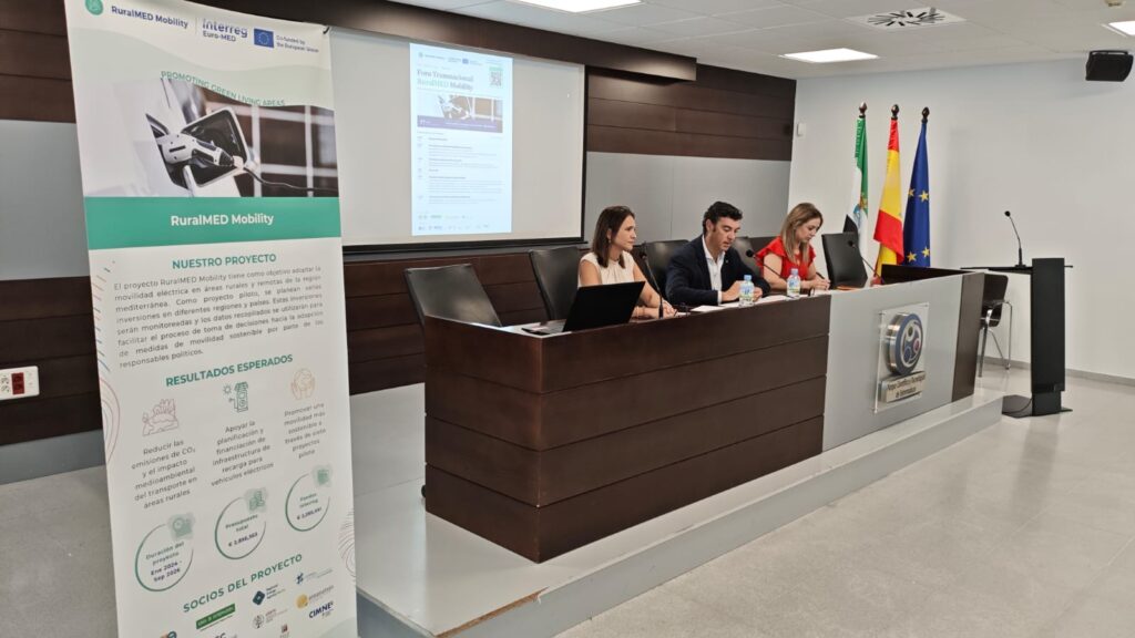 Extremadura refuerza su apuesta por la movilidad sostenible en el Foro Transnacional RuralMED Mobility celebrado en Badajoz