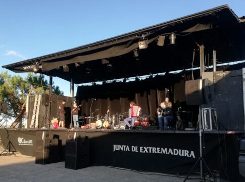 La Consejería de Cultura destina más de 400.000 euros a los Escenarios Móviles cuya programación comienza este fin de semana