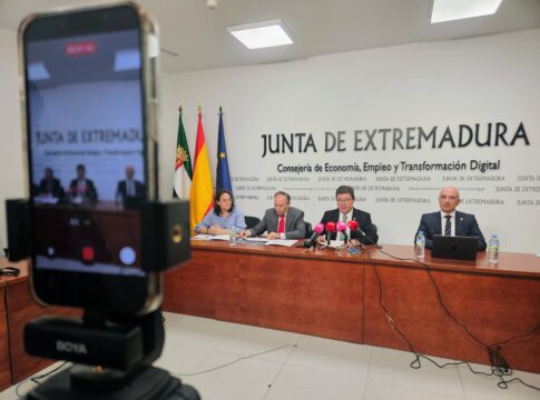 La Junta impulsa la hiperautomatización con IA y la simplificación inteligente mientras refuerza la innovación cultural con PatrimonIA
