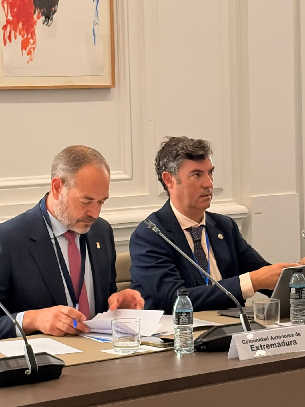 Extremadura critica la falta de respeto institucional de Óscar Puente