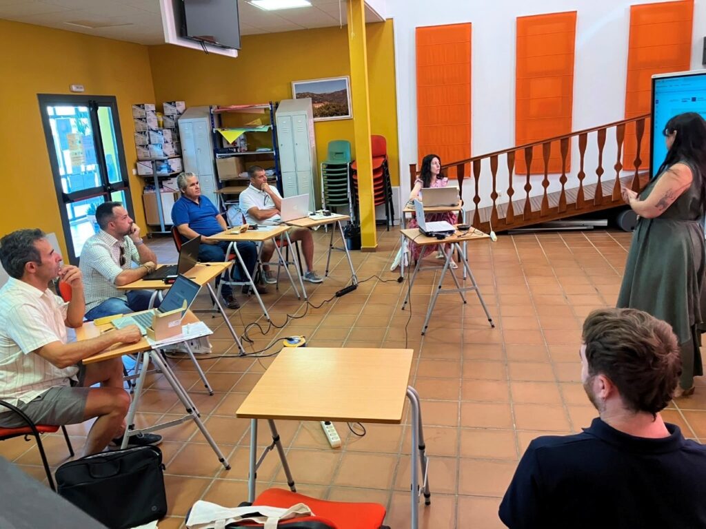 CICYTEX colabora con ADISMONTA para la digitalización de explotaciones agrícolas y agroforestales con tecnología de bajo coste