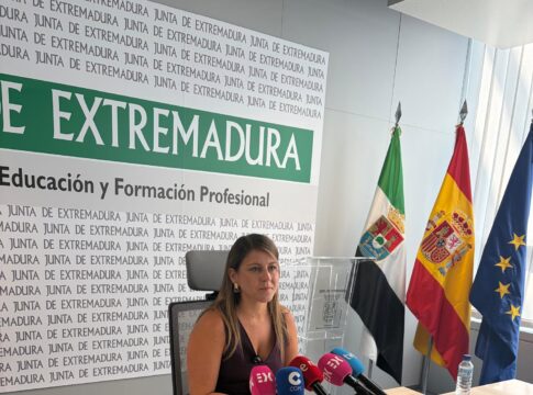 Educación actualiza la instrucción con la que se regulan los dispositivos móviles y digitales en los centros