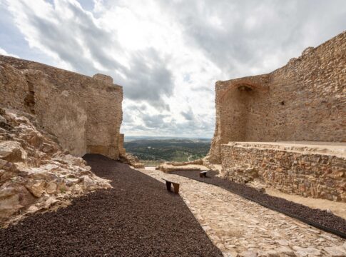 La Junta de Extremadura impulsa la restauración de la arquitectura defensiva de la región con más de 4,8 millones de euros de inversión