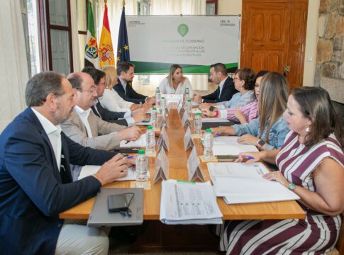 La Junta destina más de 10 millones de euros a recuperar las zonas afectadas por los incendios y reforzar la prevención