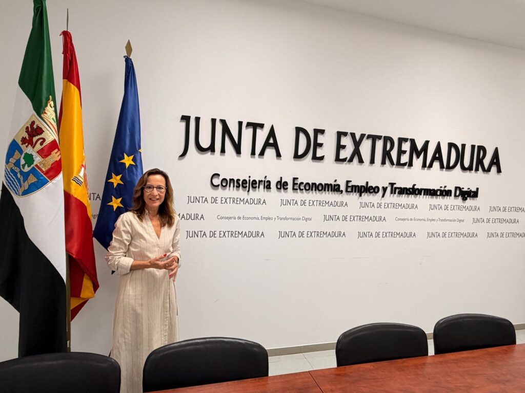 Extremadura registra la segunda mayor bajada del paro de España con 4.272 desempleados menos en un año